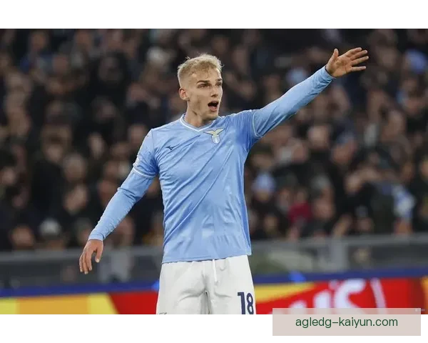 伊萨克森助攻数据显著提升，为球队表现稳健提供有力支持。