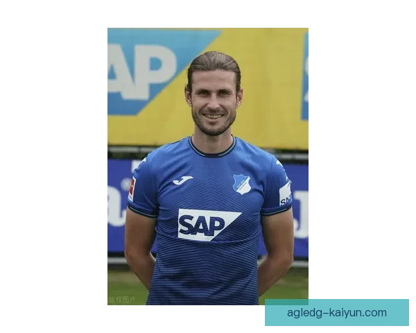 德甲中场转会热点分析：各队动态及新援表现值得关注