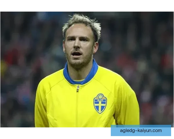 瑞典伊萨克锋线新星表现稳健，持续吸引多方关注